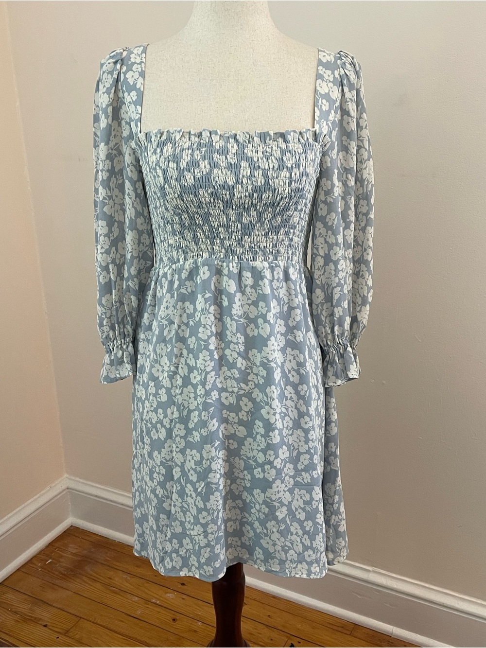 Reformation Blue Floral Smocked Mini Dress 3/4 Sleeve Open Back Sz S